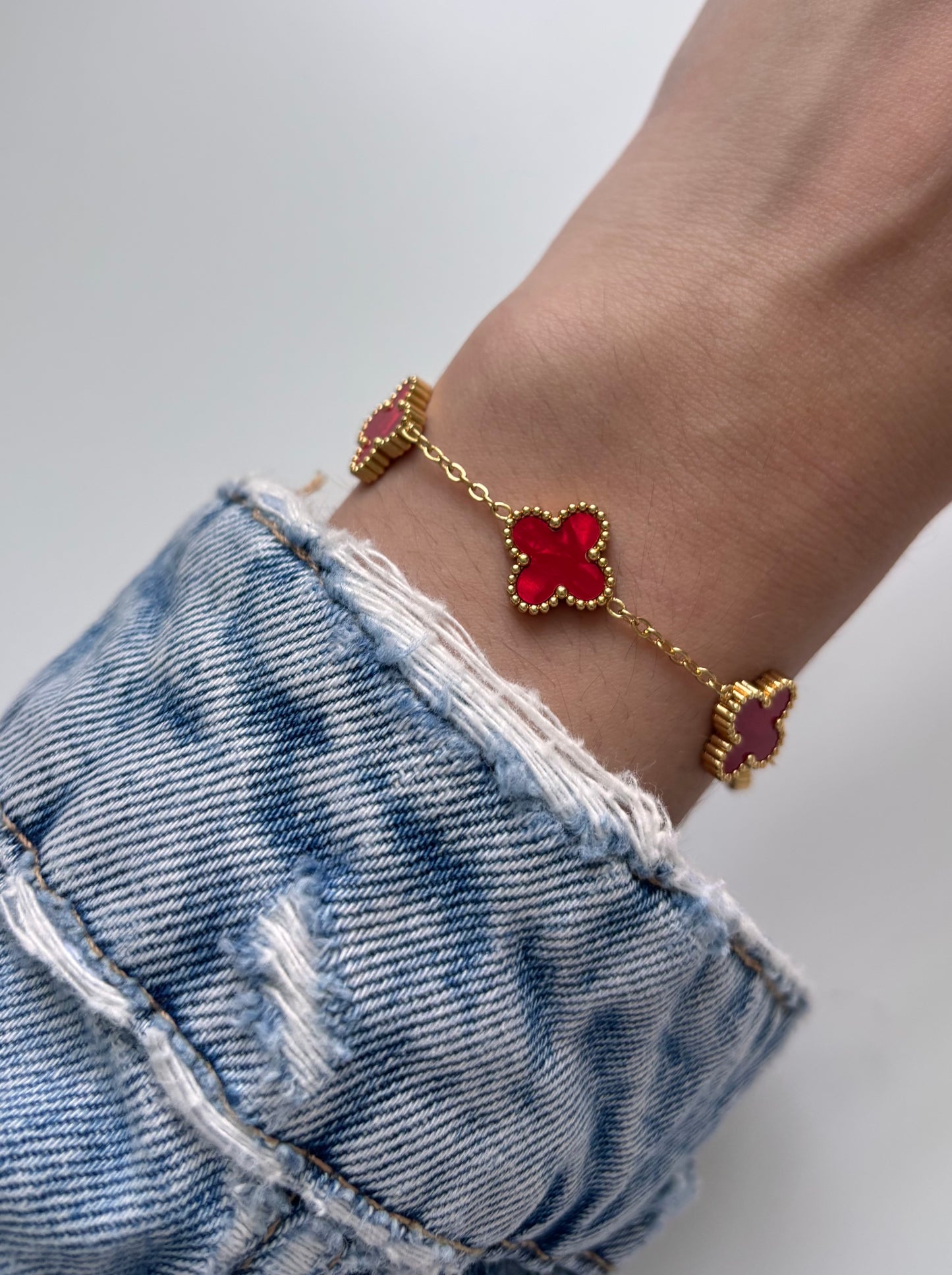 Red Trebol Bracelet