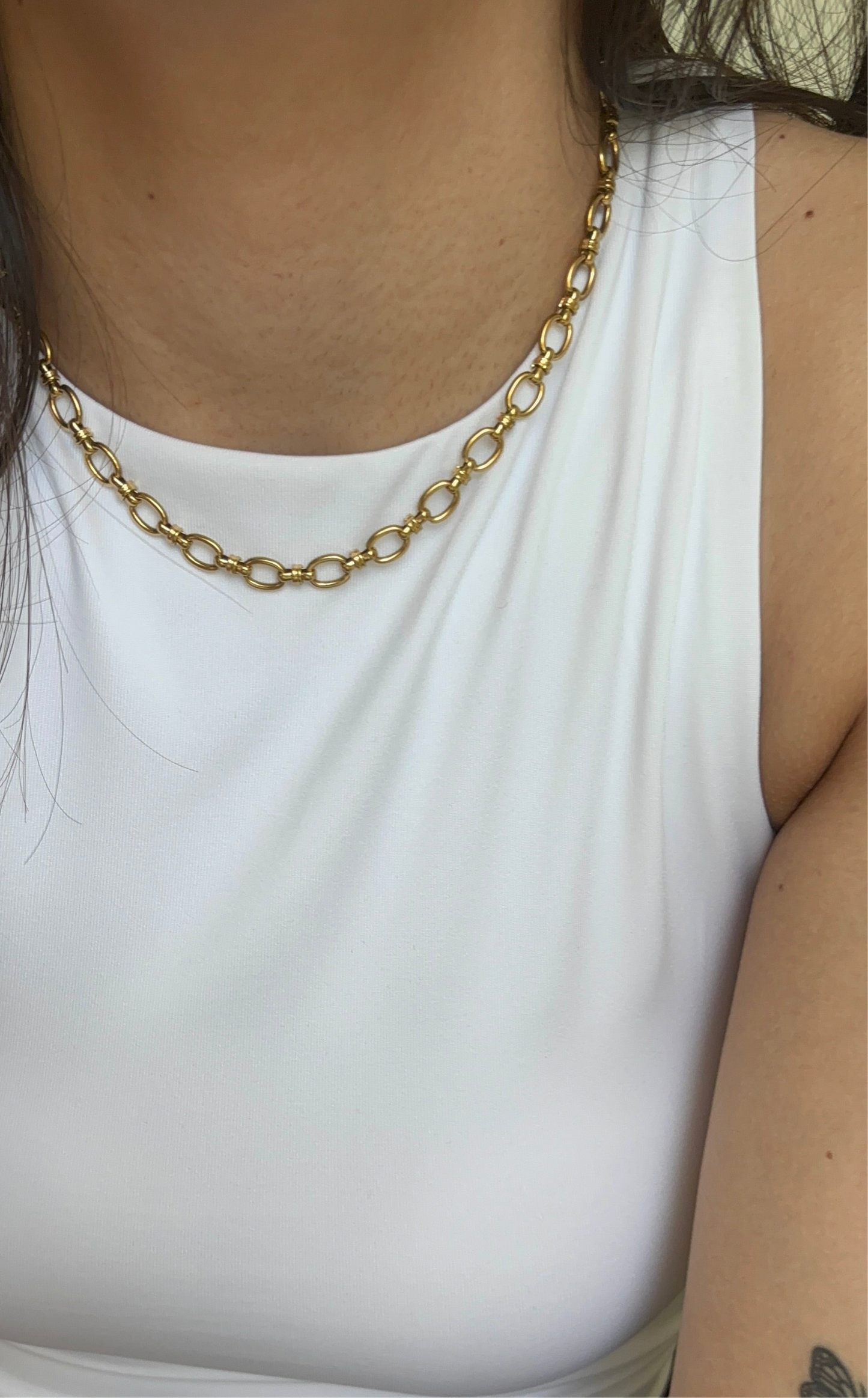 Lily Necklace
