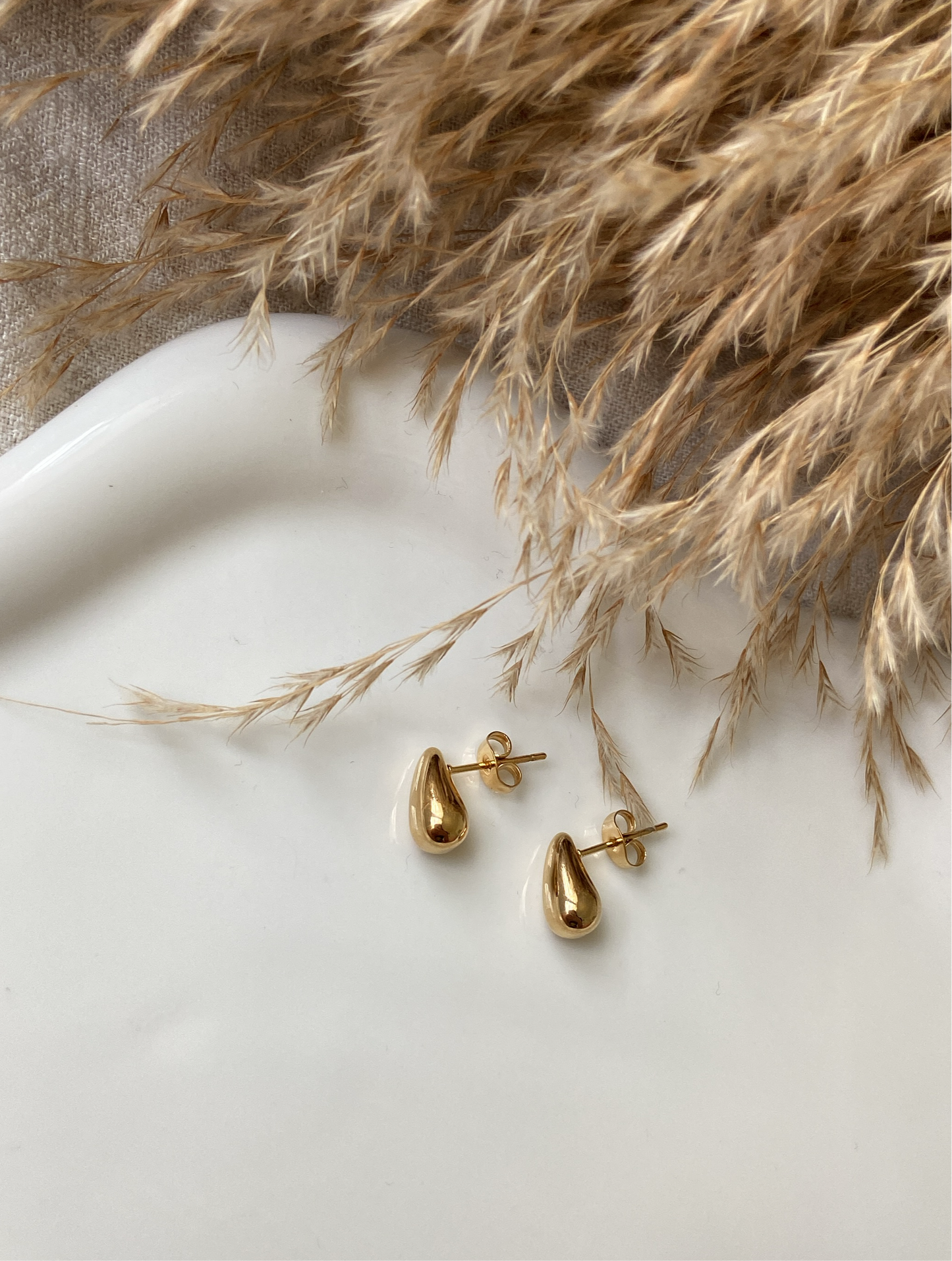 Mini Drop earrings