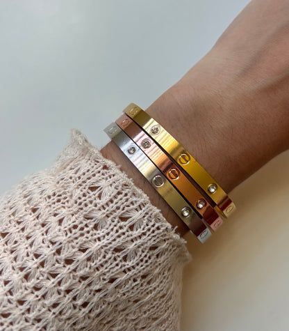 Shine Carti Bangle
