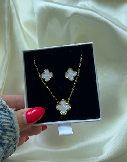 Trébol necklace set
