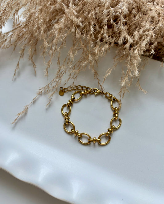 Lily Bracelet