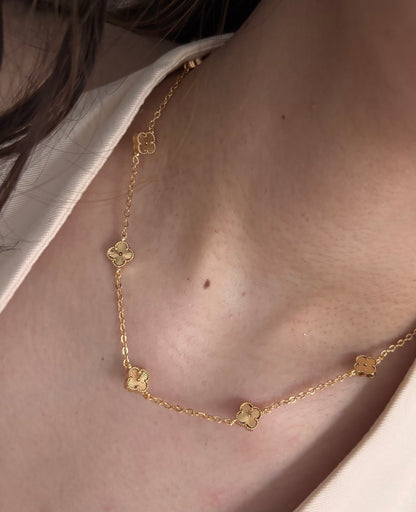 Multiple Trebol gold necklace
