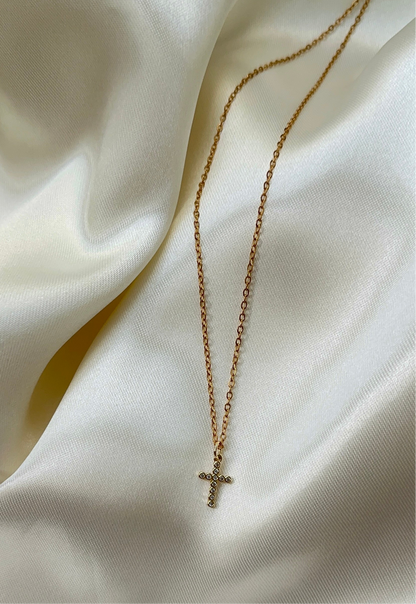 Mini cruz necklace