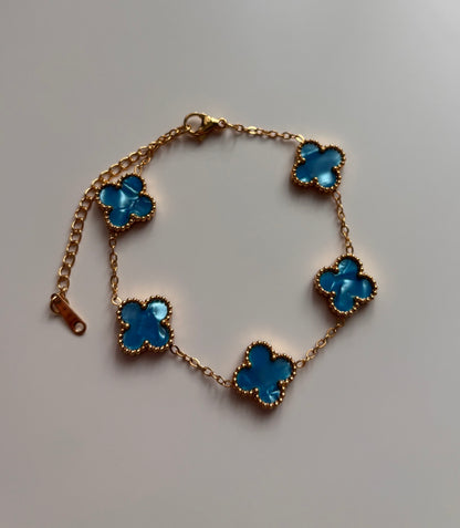 Blue trebol bracelet