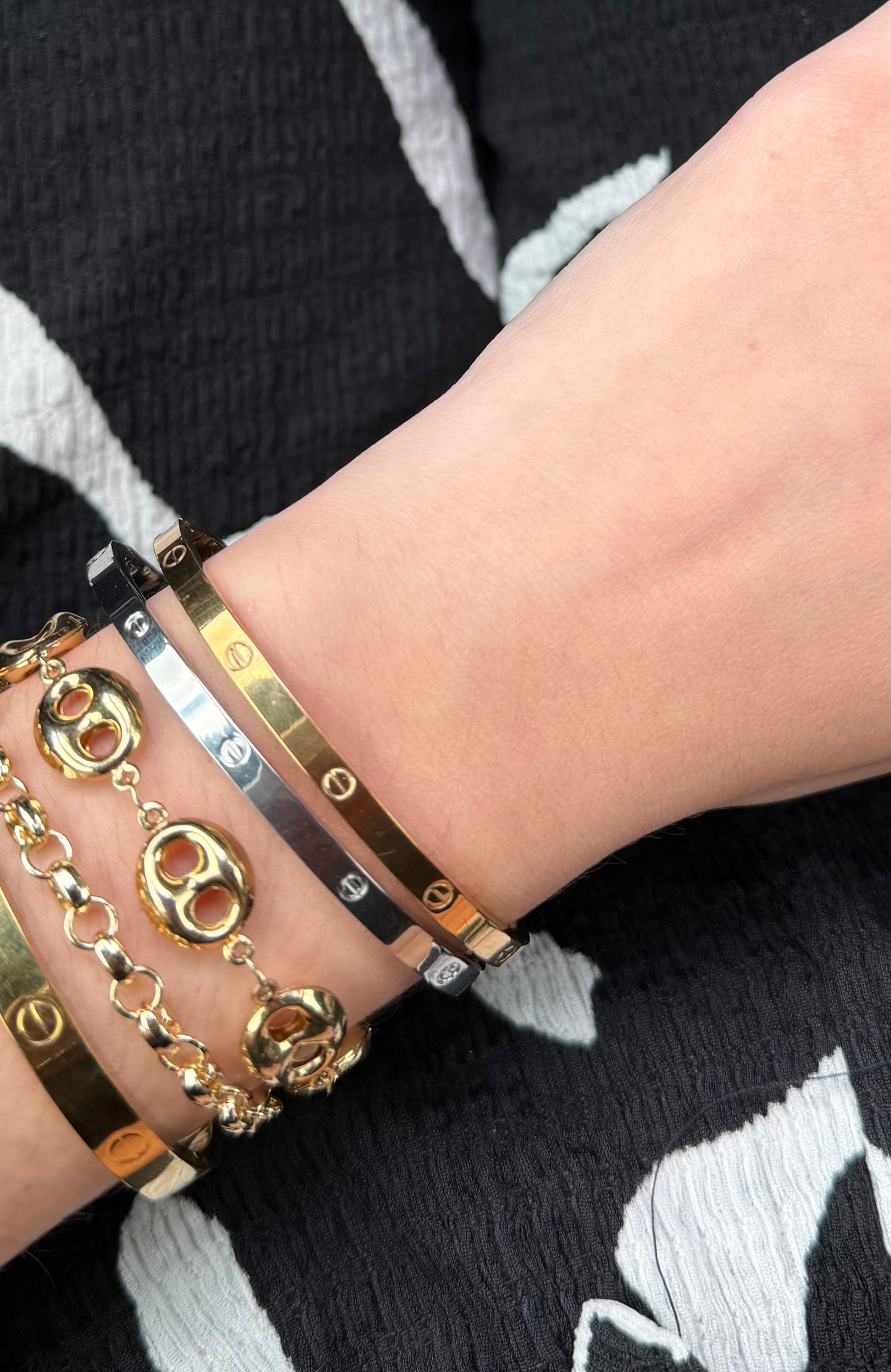 Carti Fino Bangle