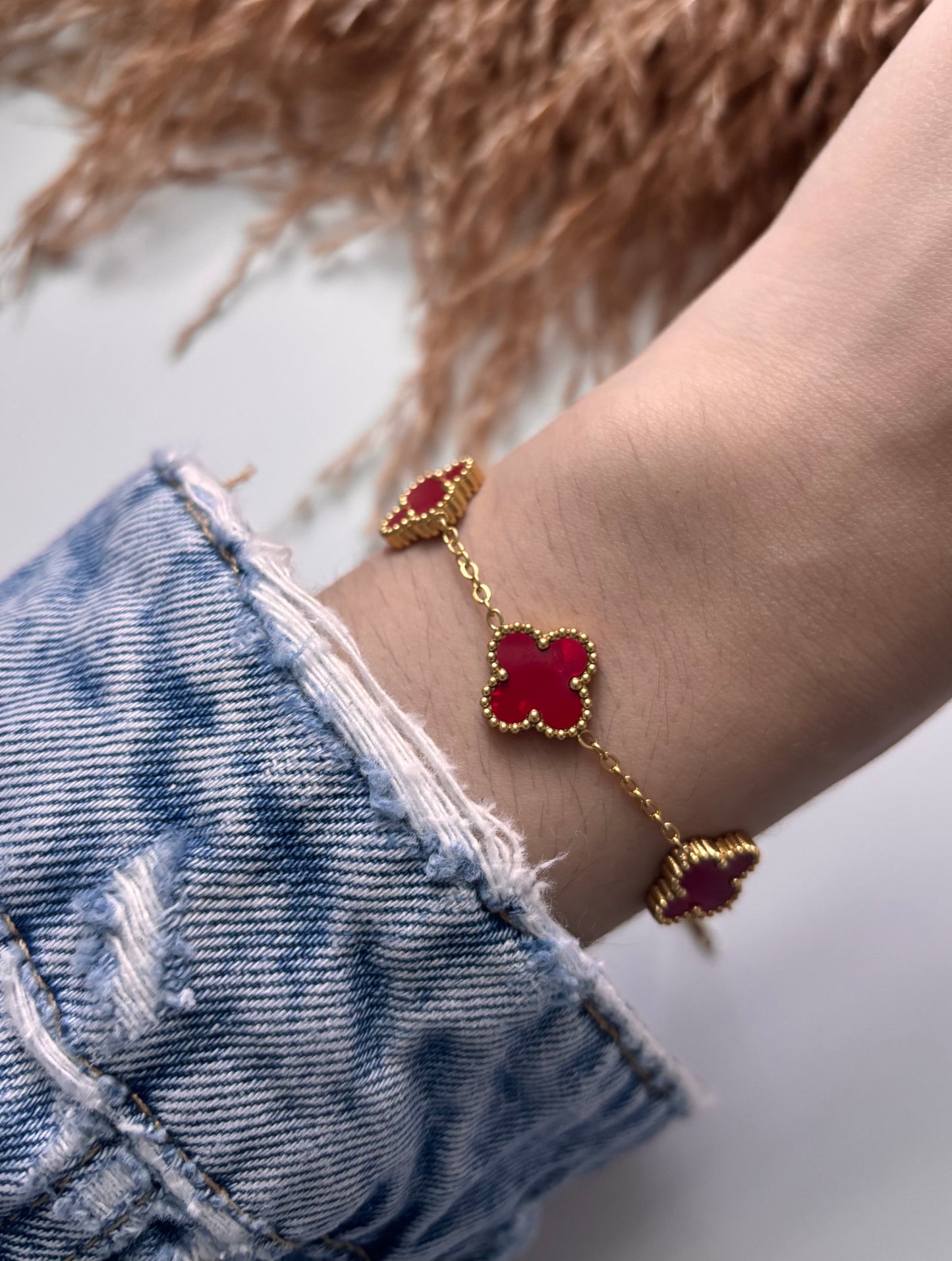 Red Trebol Bracelet
