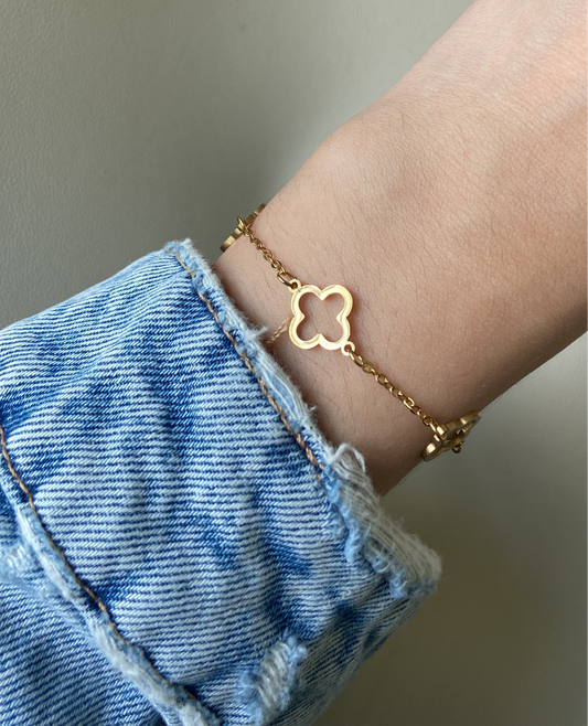 Simple Trébol Bracelet