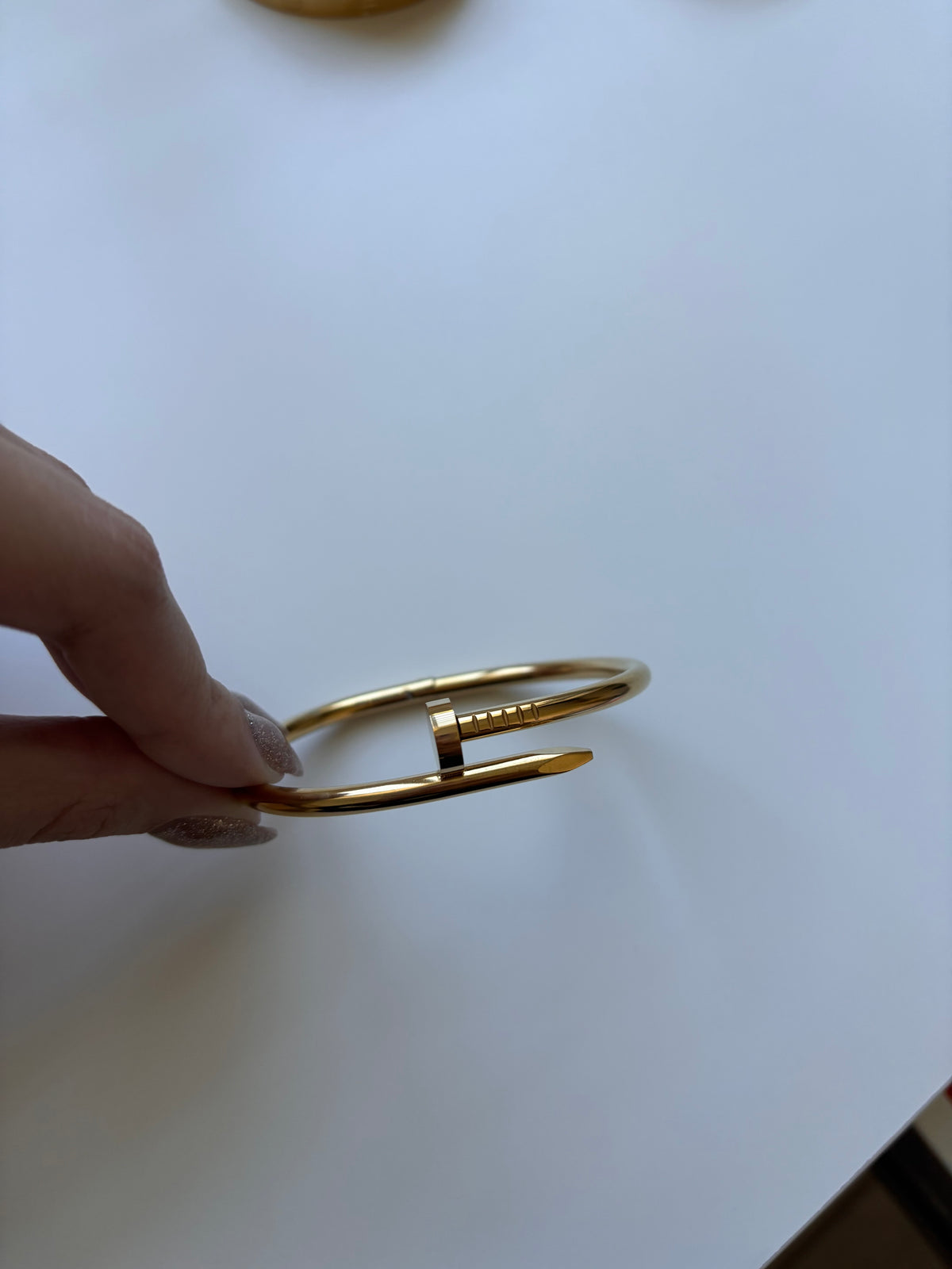 Clavo bangle