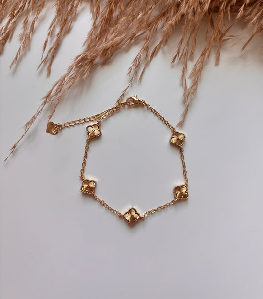Gold Mini Trebol Bracelet