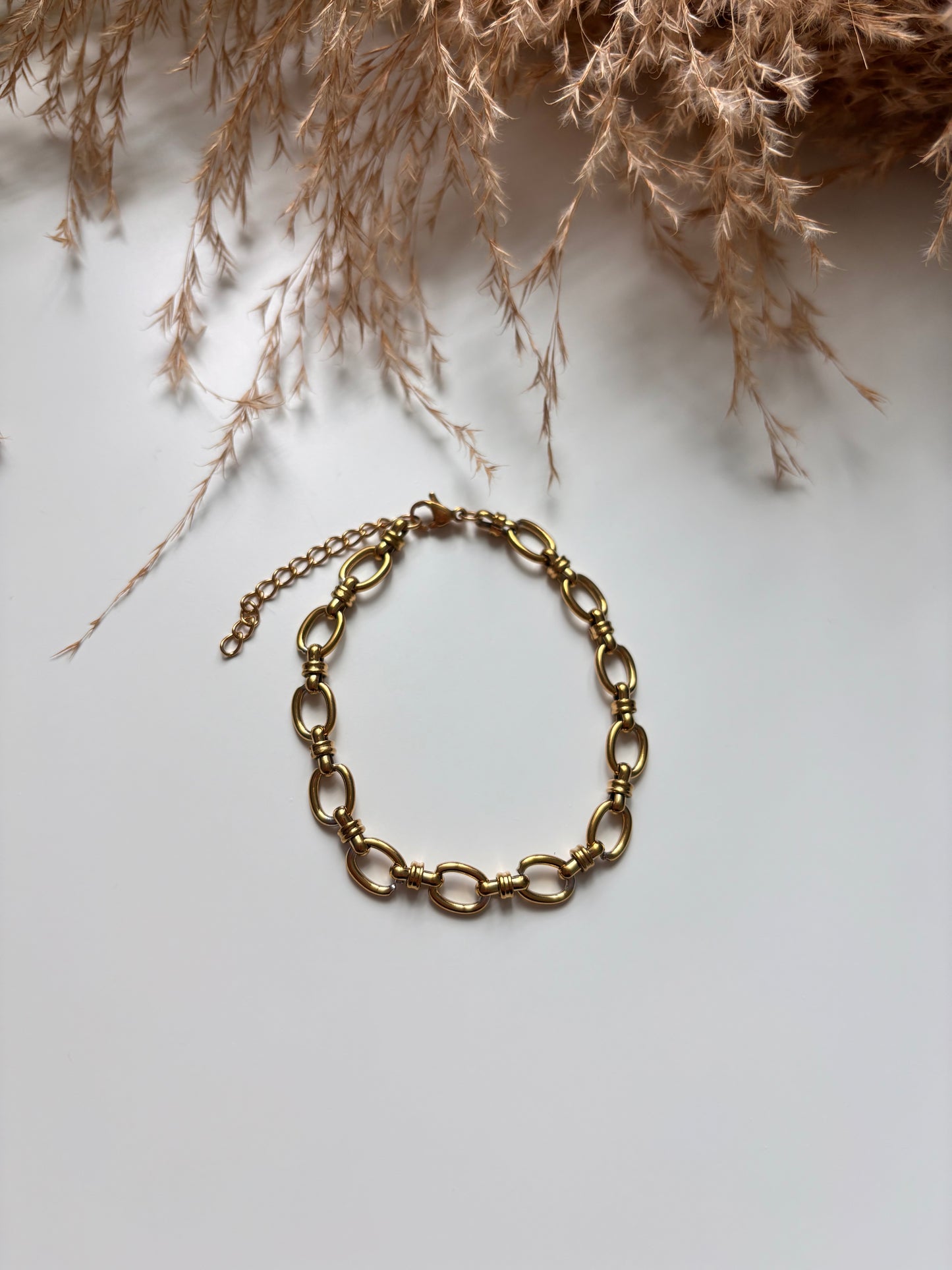 Lily Bracelet