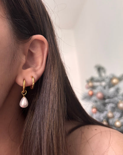 Pearls Hoops
