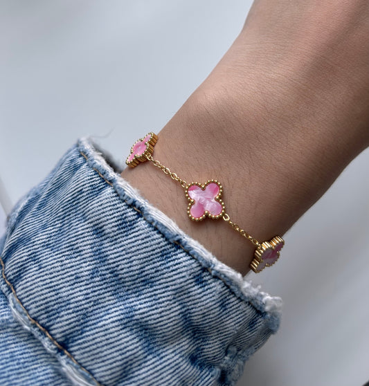 Pink trebol bracelet