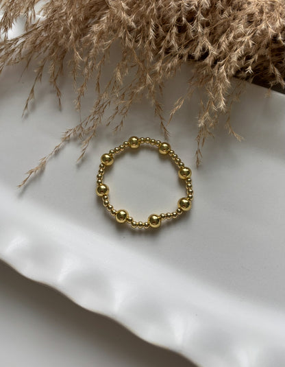 Gold ball bracelet