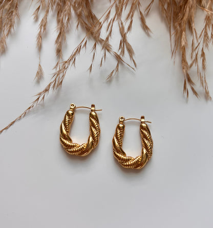 Twist Hoops