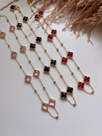 Lux Trebol Necklace