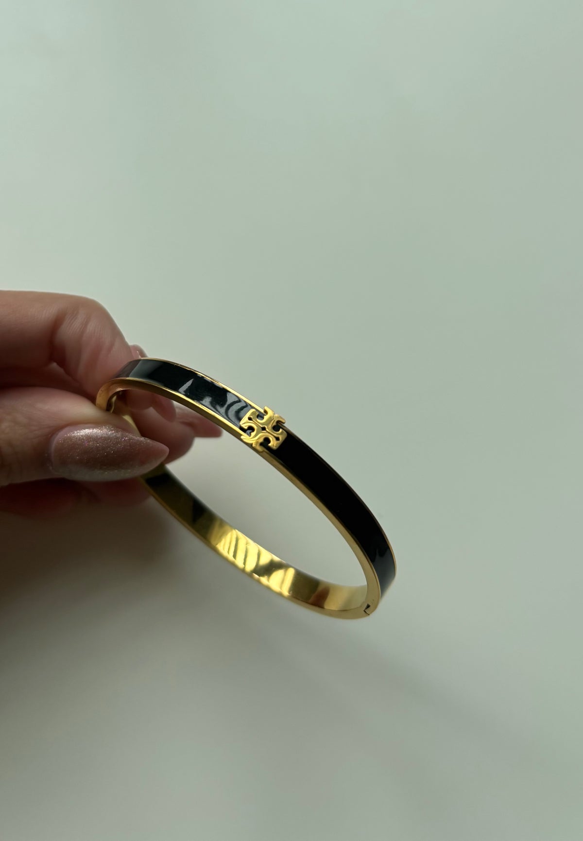 Single TORR black bangle