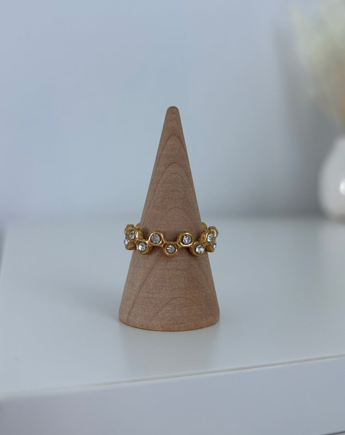 Shine ring