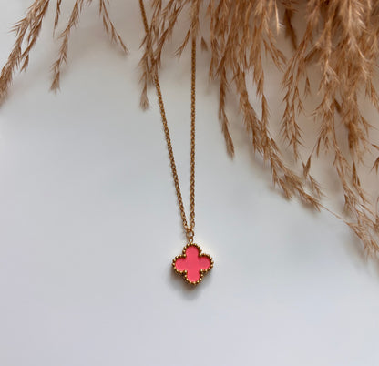 Pink Trebol necklace