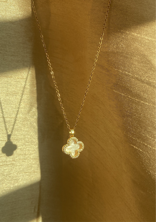 Luxury Trebol Necklace