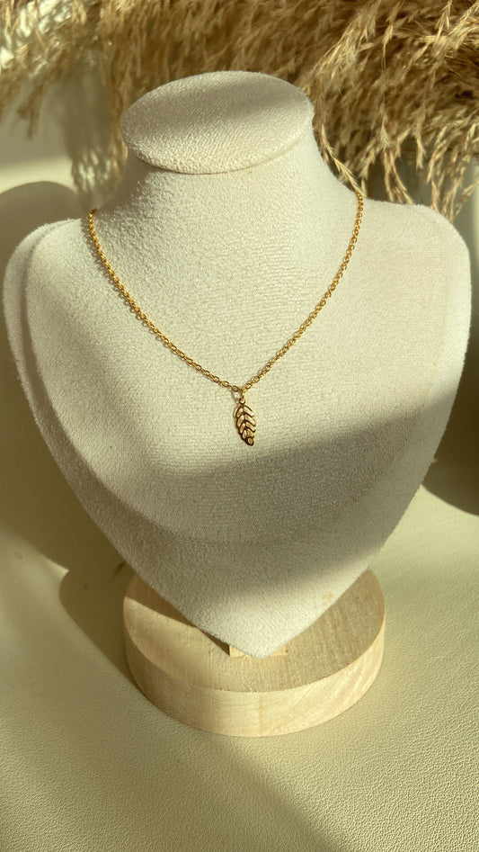 Leaf necklace