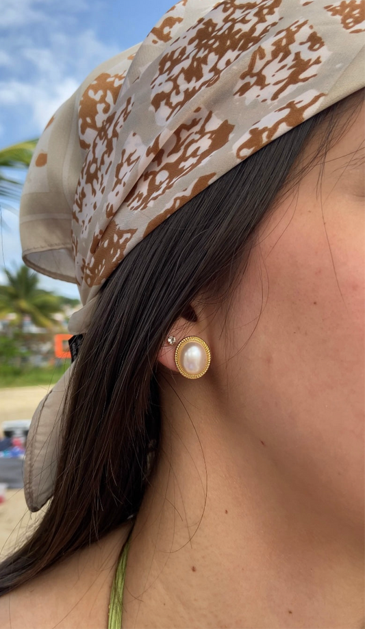 Pearl Studs