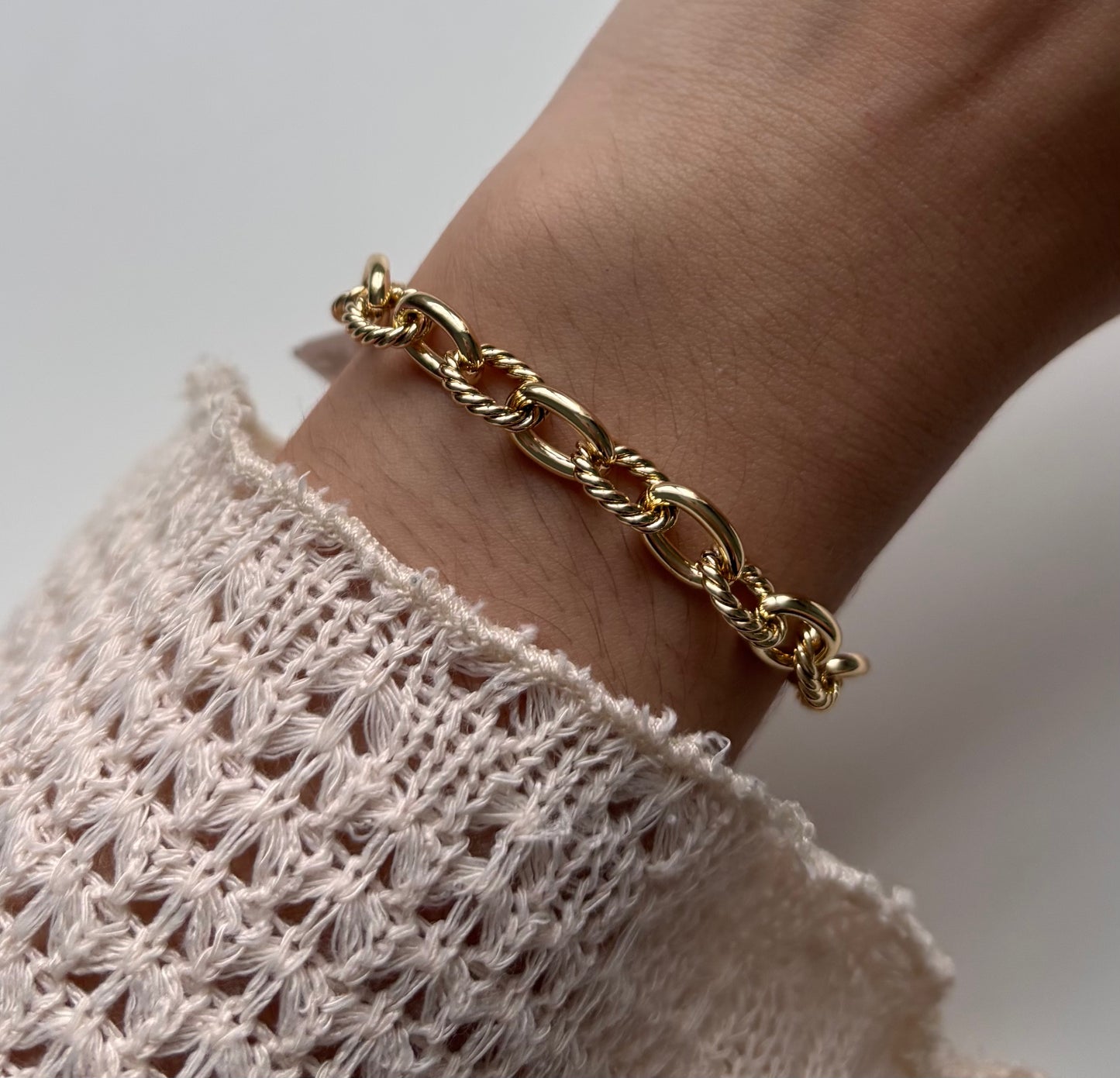 Elle bracelet