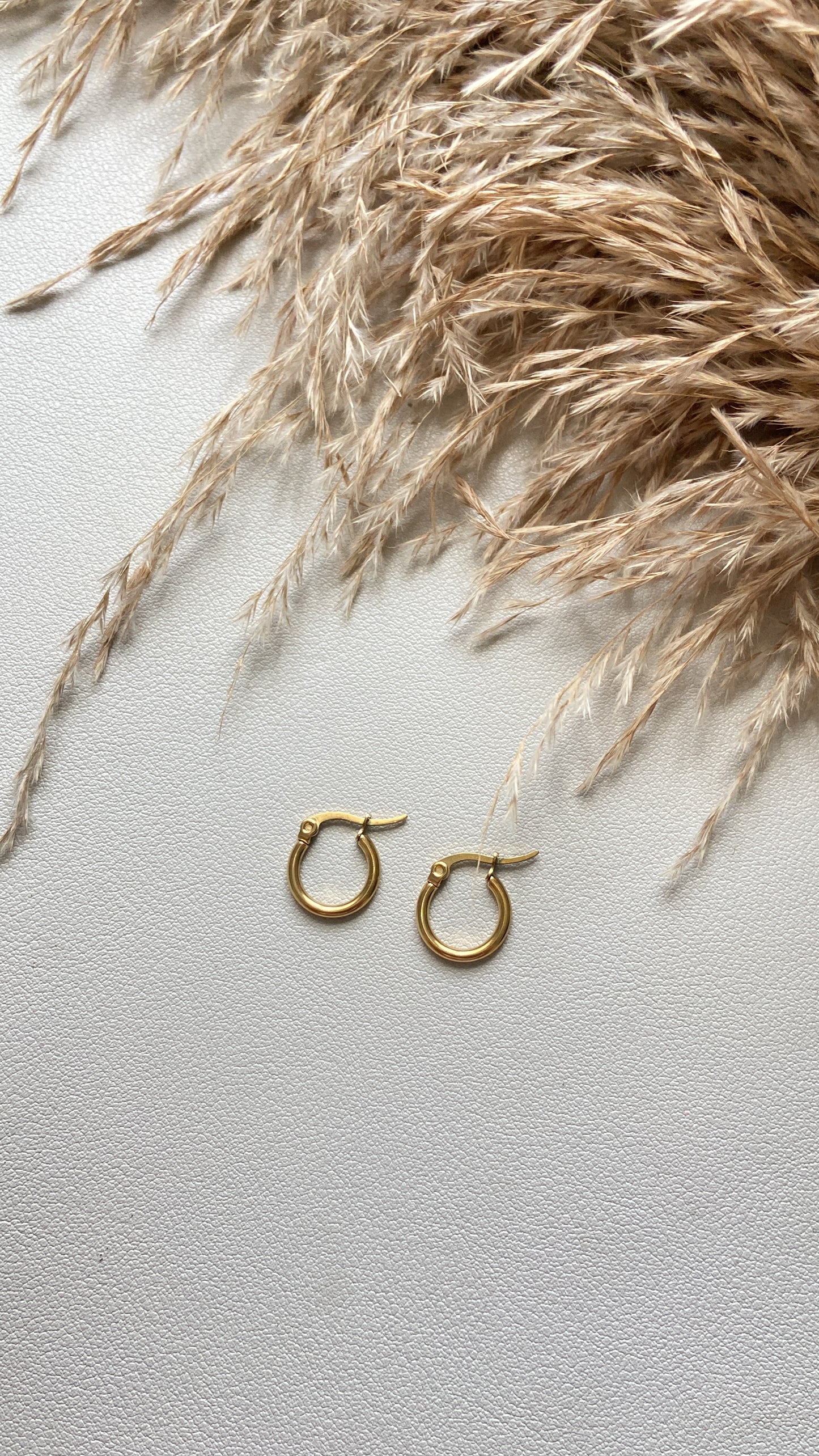 SALE simple hoops