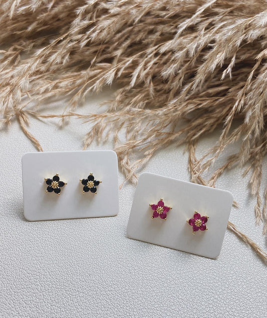 Flower studs